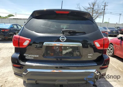 2017 Nissan Pathfinder S z USA, uszkodzony, nr VIN 5N1DR2MM9HC649401